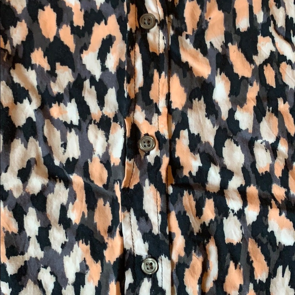 Multi-Color Blouse - Picture 4 of 4